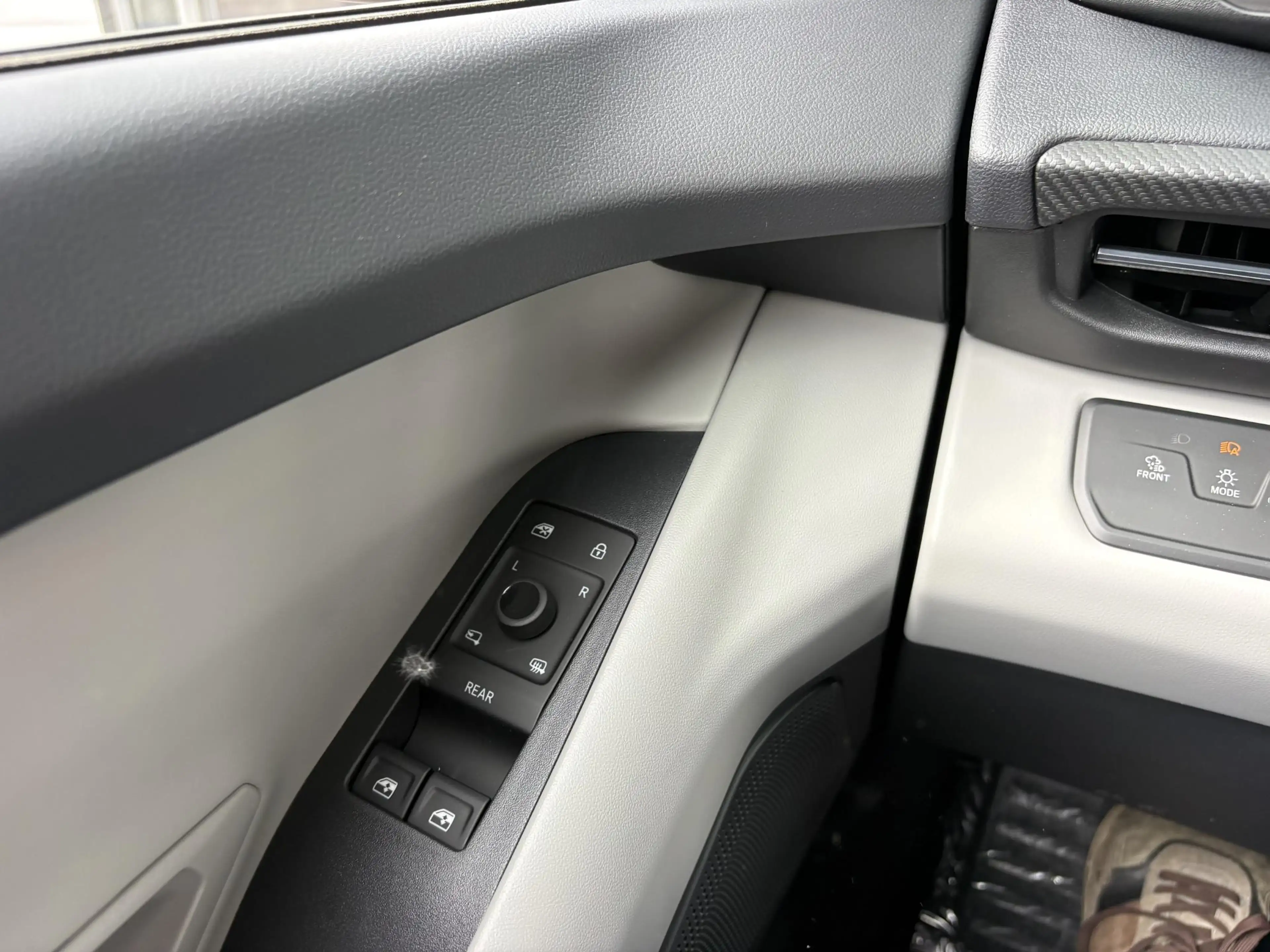 Ford Capri Premium Extended Range RWD 79 kWh | 21 inch | Pano — photo 8