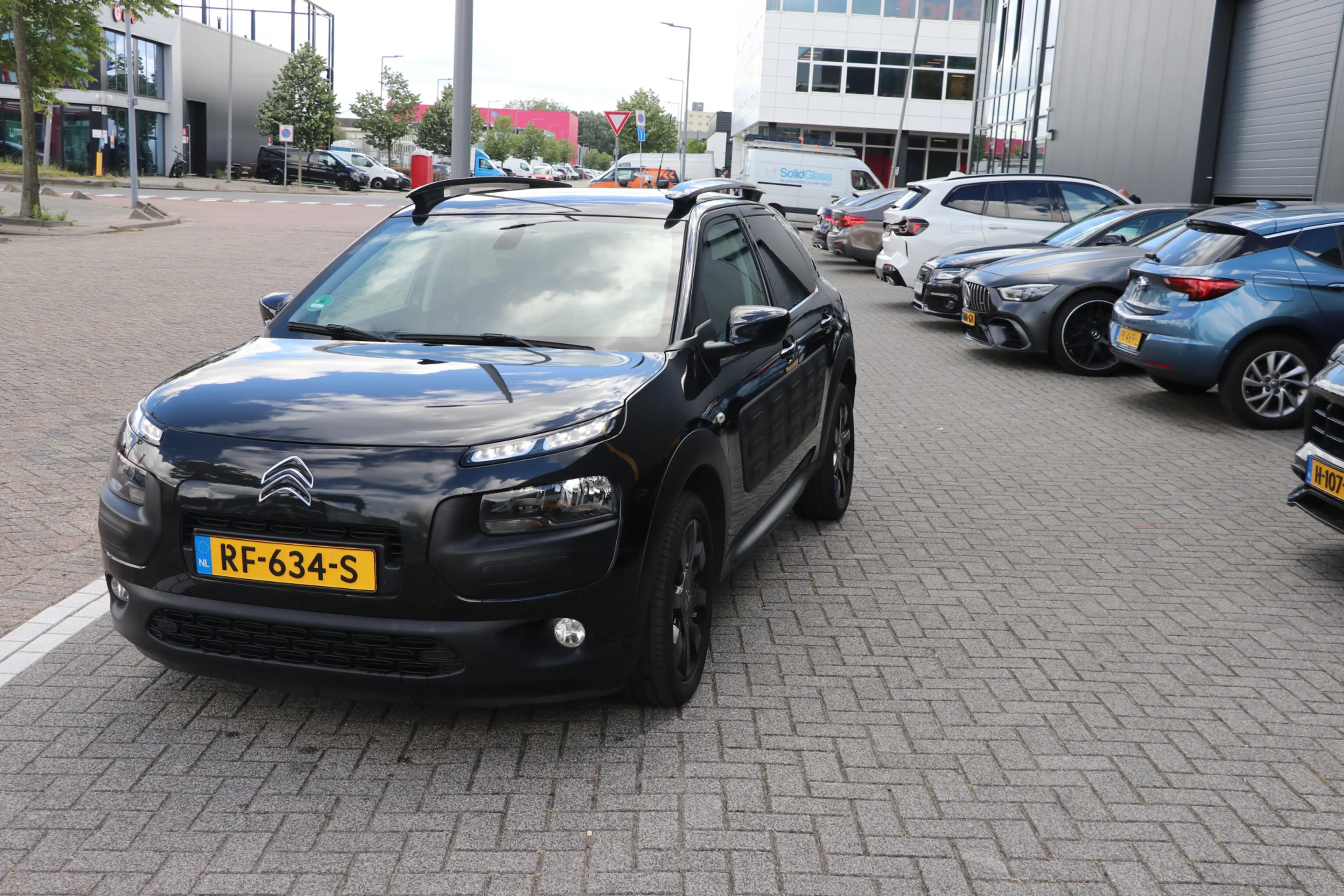 Citroen C4 Cactus 1.2 PureTech One-Tone NAVI|CAMERA|PARK.SENSOR