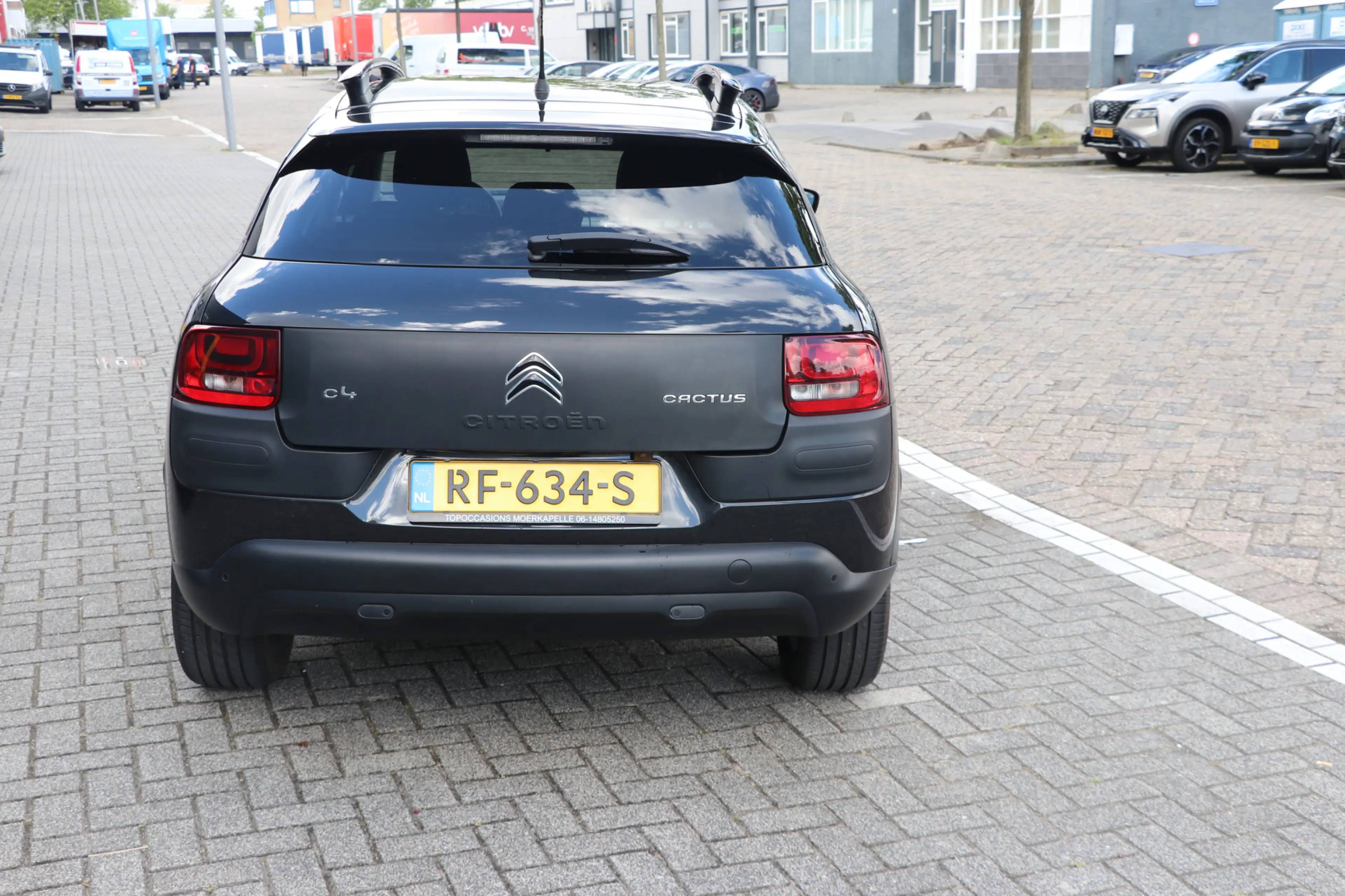 Citroen C4 Cactus 1.2 PureTech One-Tone NAVI|CAMERA|PARK.SENSOR — photo 5