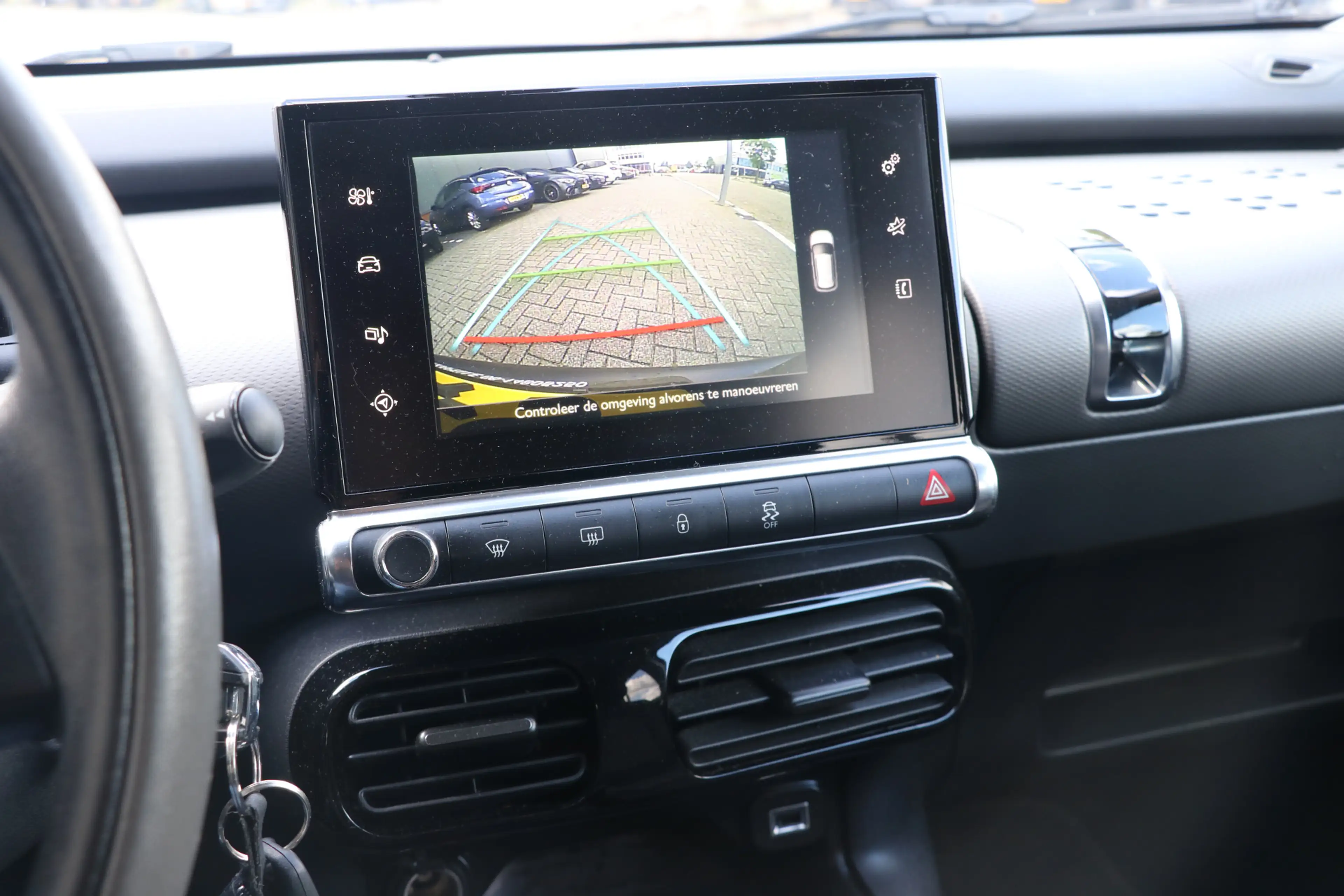 Citroen C4 Cactus 1.2 PureTech One-Tone NAVI|CAMERA|PARK.SENSOR — photo 13