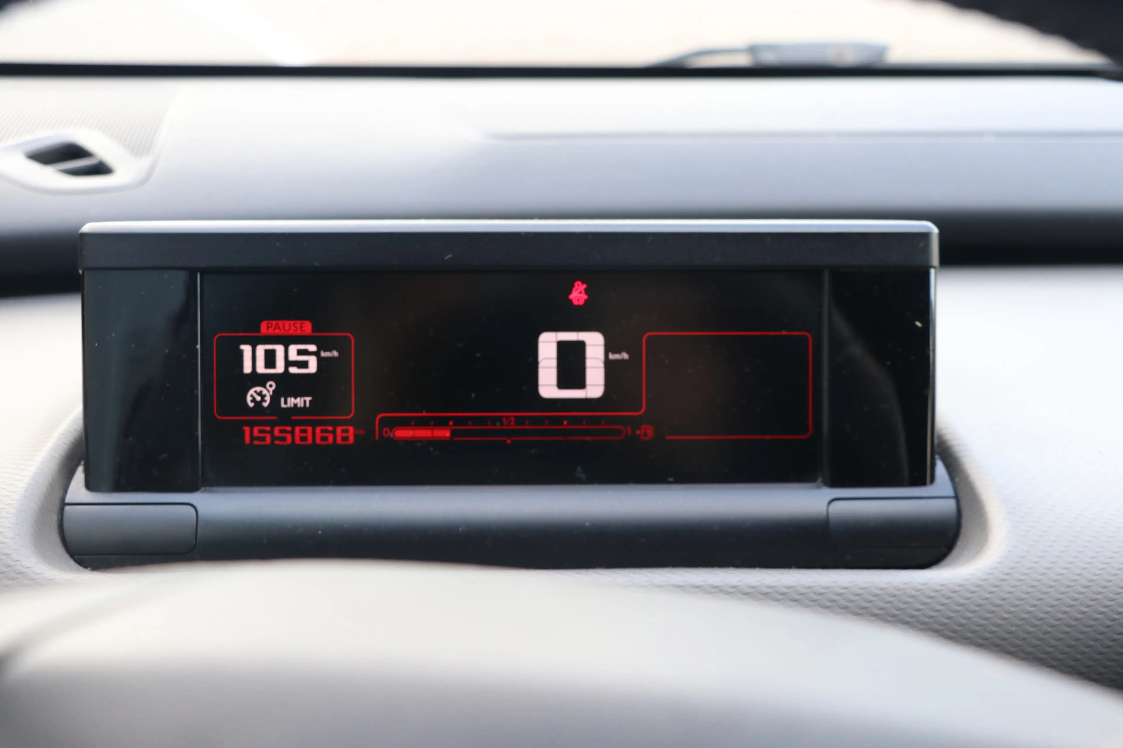Citroen C4 Cactus 1.2 PureTech One-Tone NAVI|CAMERA|PARK.SENSOR — photo 12