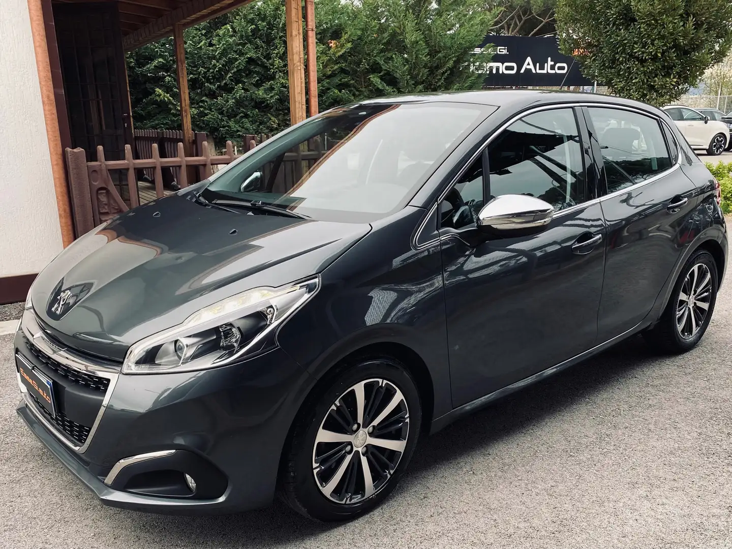 Peugeot 208 Allure **POSS.PACK MEDIA** VED.NOTE Grey - 1