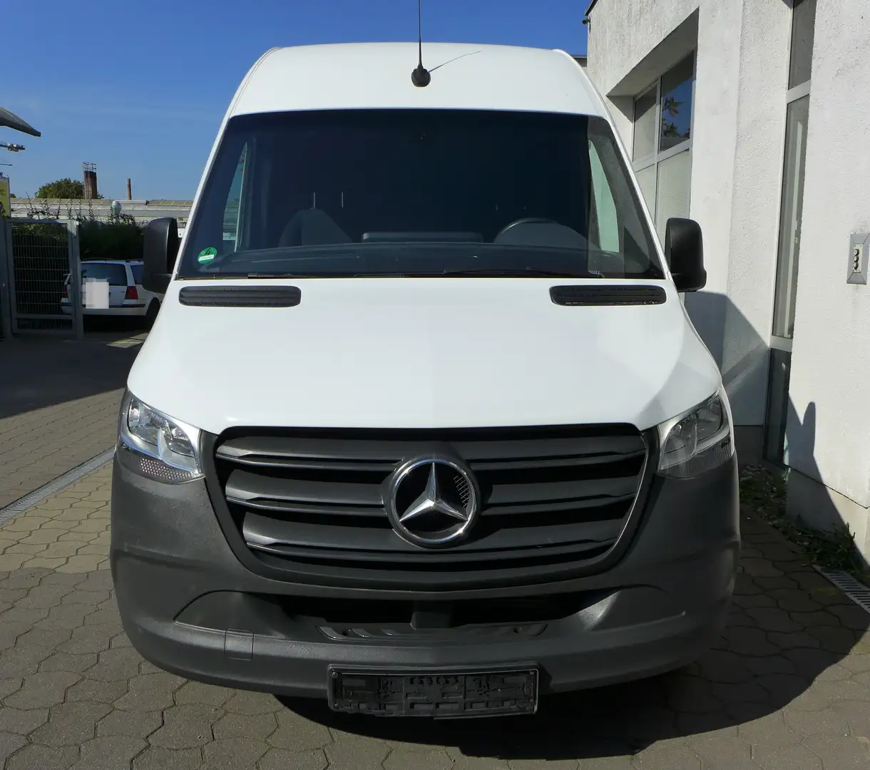 Mercedes-Benz Sprinter 211 CDI L2 Klima 1.Hand Netto:15.538€ Weiß - 2