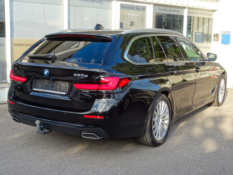 BMW 530 e Touring Aut Navi Leder Laser HUD H/K Keyl. — photo 6