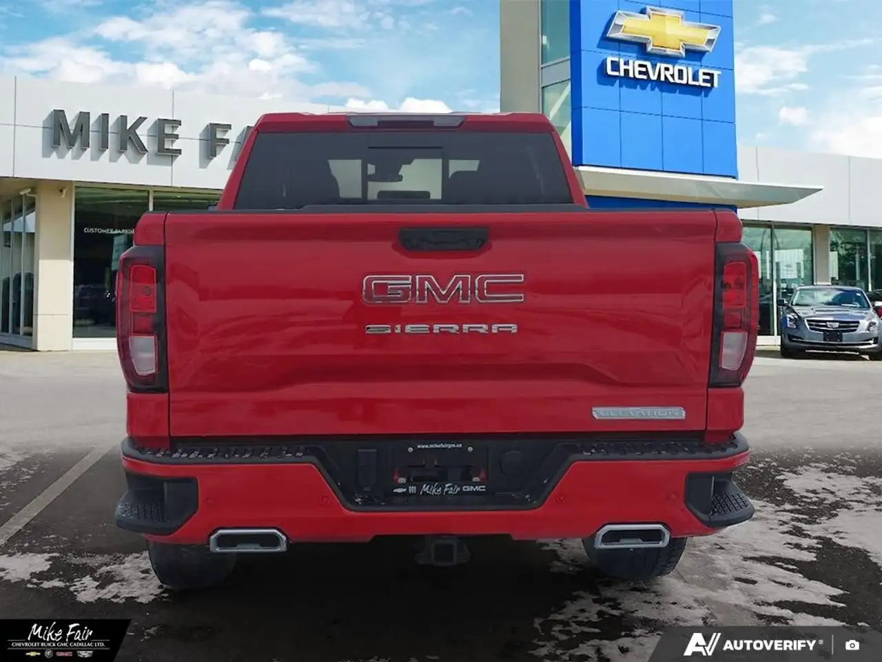 GMC Sierra 1500 снимка GMC Sierra 1500