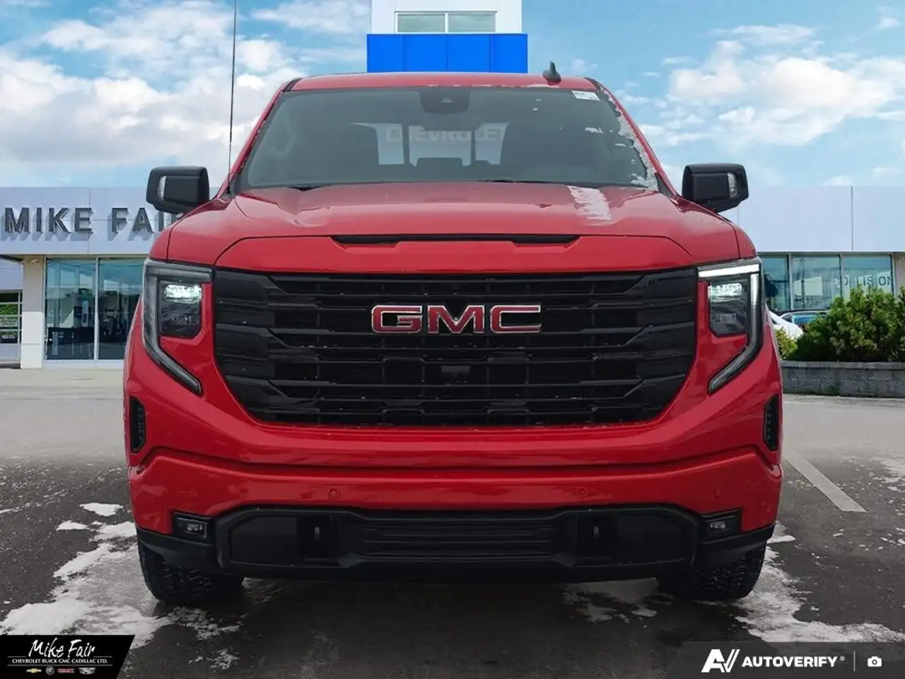 GMC Sierra 1500 снимка GMC Sierra 1500