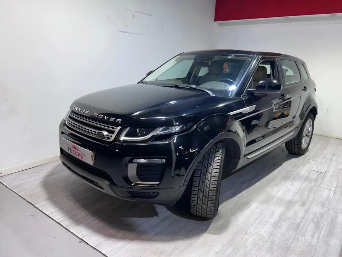 Land Rover Range Rover Evoque 2.0TD4 HSE 4WD Aut. 180 Noir - 1