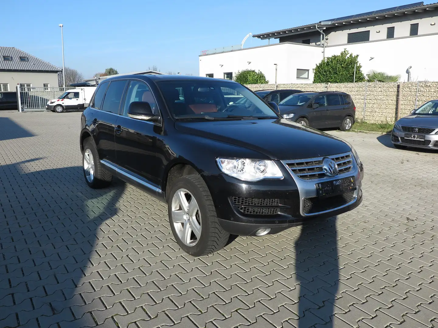 Volkswagen Touareg R5 TDI Vollleder AHK AWD Schwarz - 2