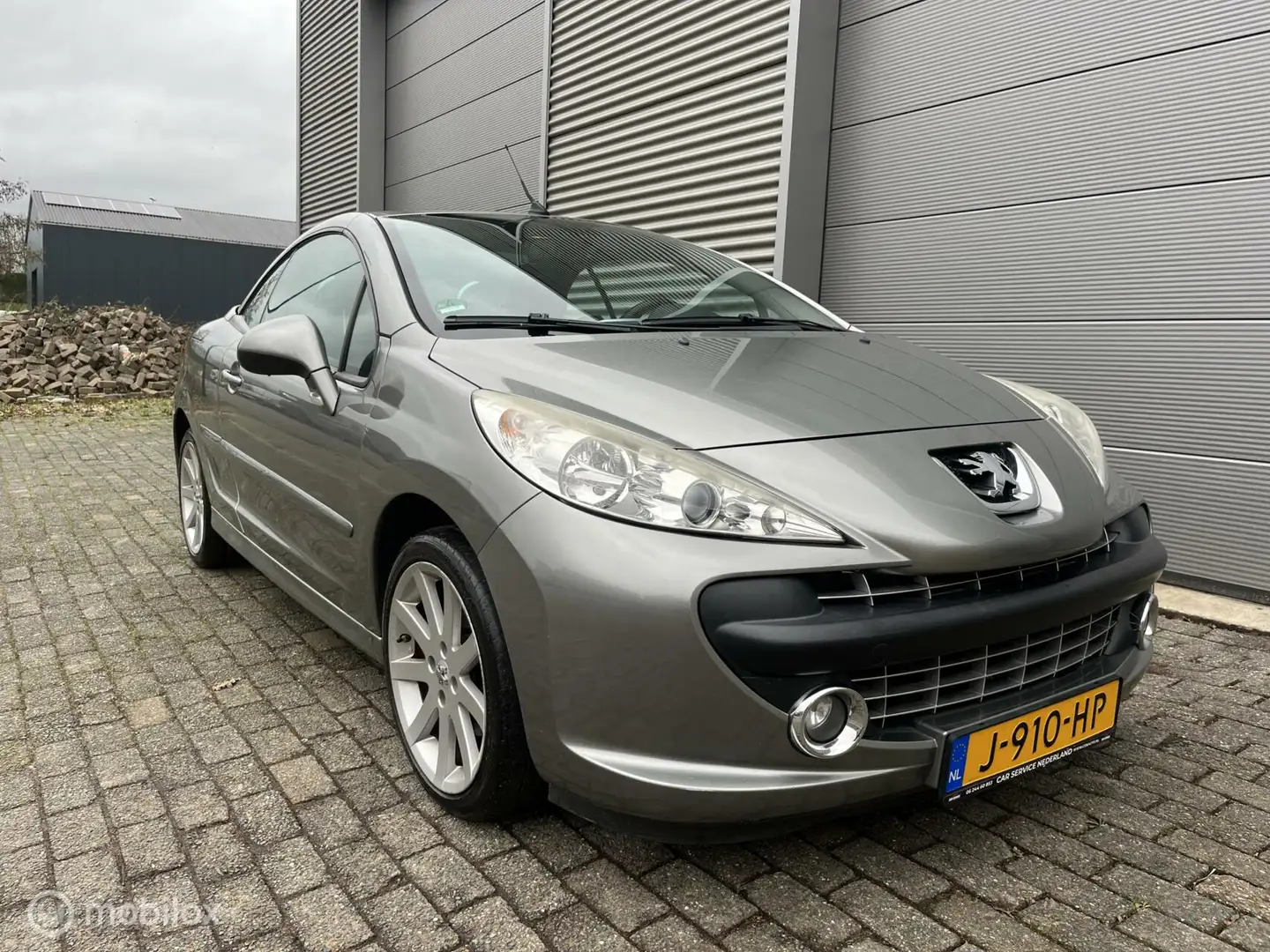 Peugeot 207 CC 1.6 VTi Roland Garros Grijs - 2