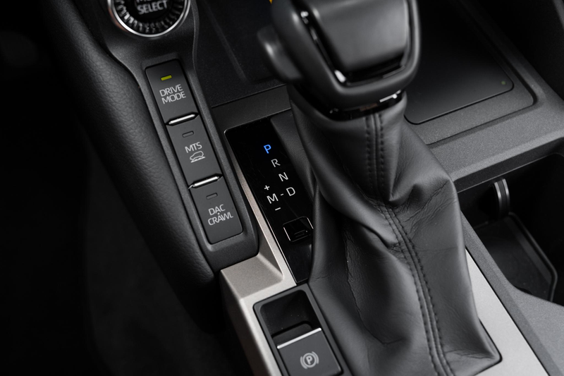 Toyota Land Cruiser 2.8 D-4D Blind Van Navigator — photo 20