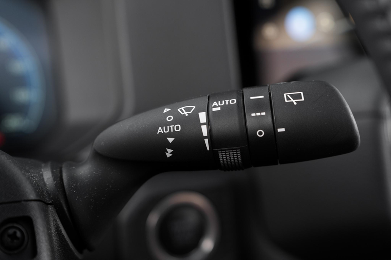 Toyota Land Cruiser 2.8 D-4D Blind Van Navigator — photo 36