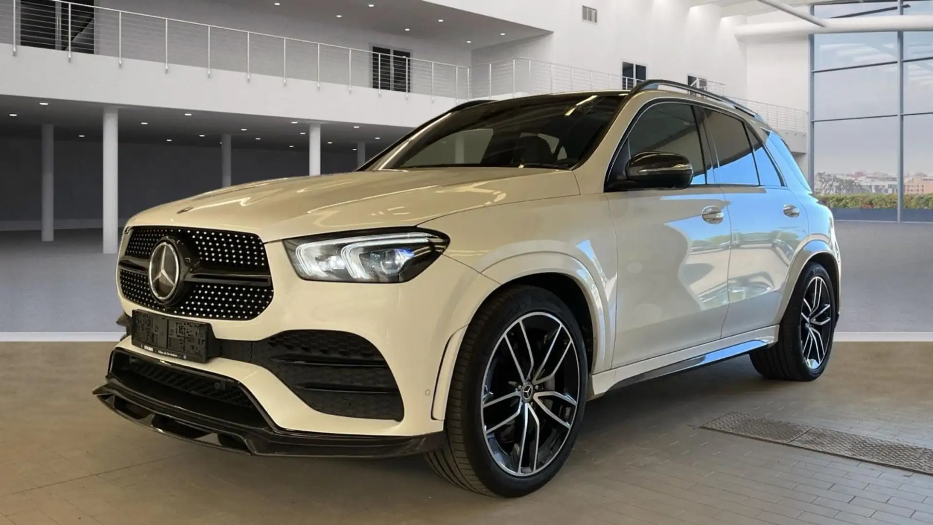 Mercedes-Benz GLE 400 GLE*400d*4M*AMG*CARBON*PAKET*3xDvD*360°HUD*AHK* Weiß - 1