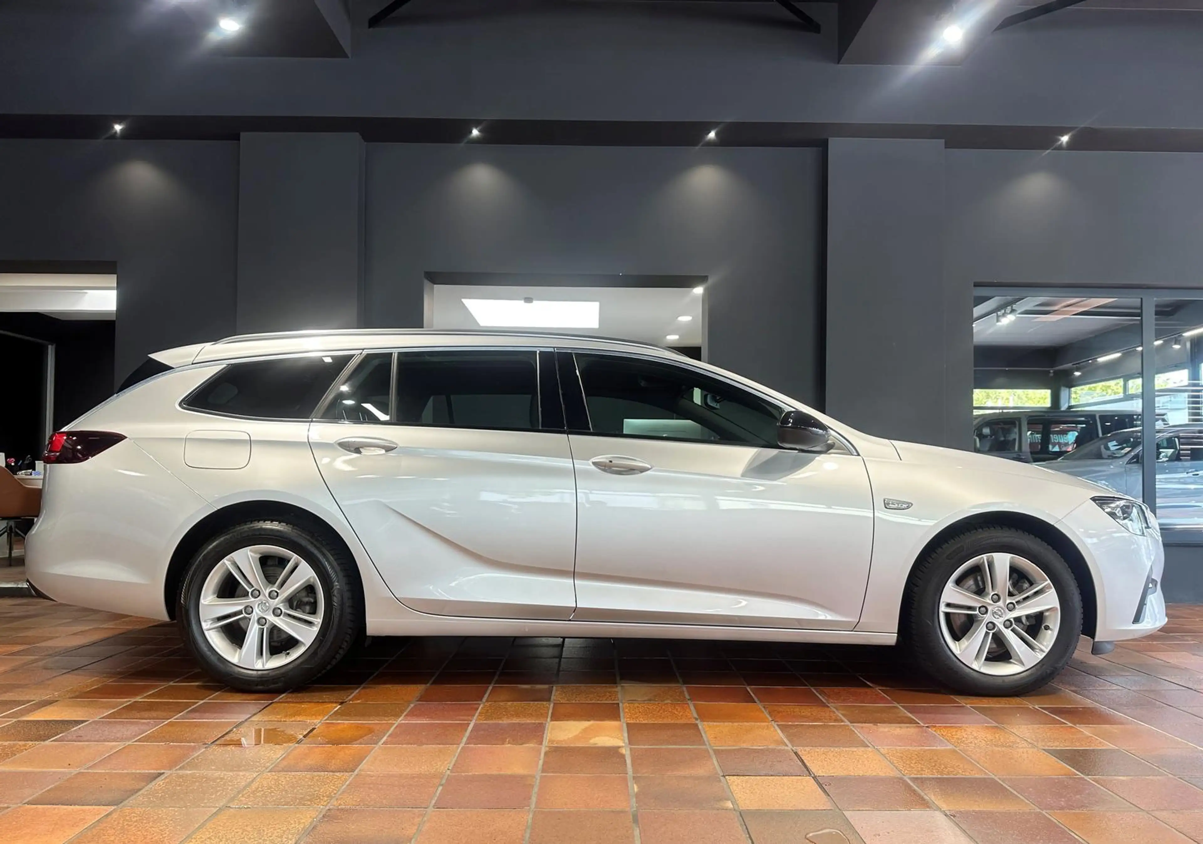 Opel Insignia ST 2.0 ACC HEADUP KEYLESS MATRIX KAMERA — photo 8