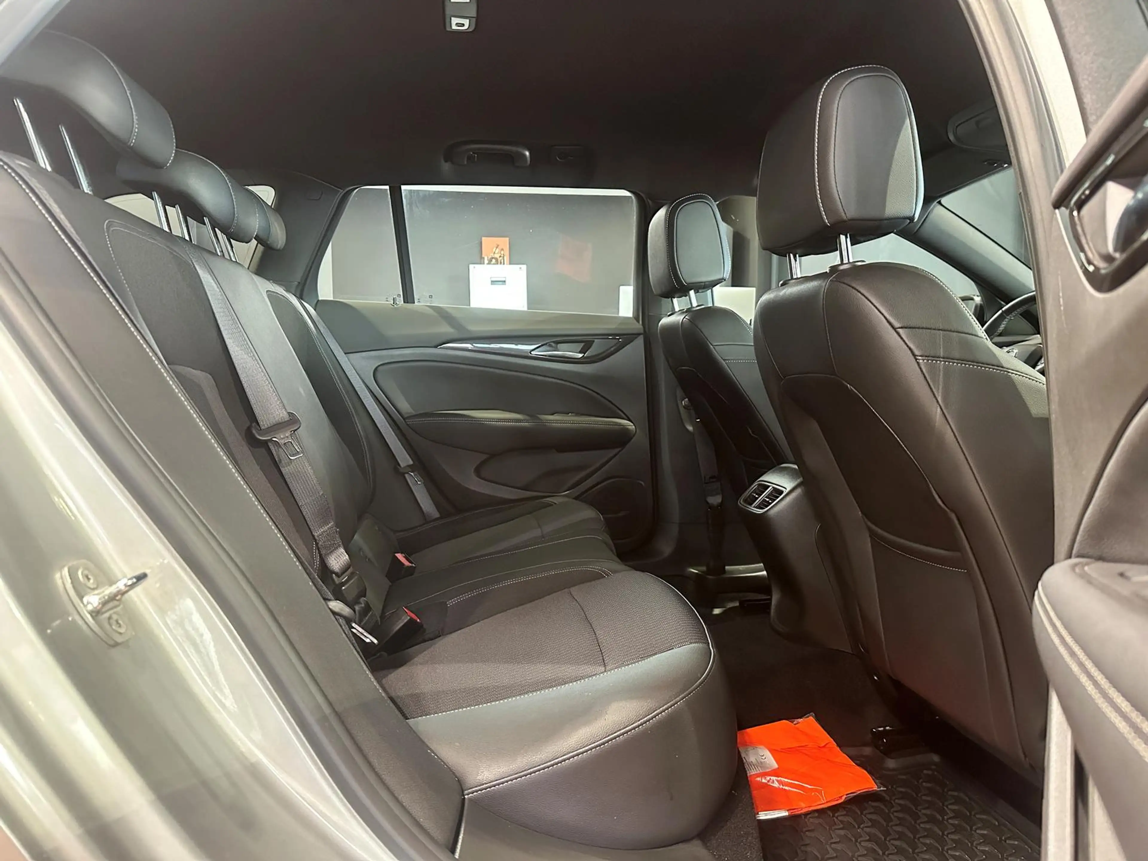 Opel Insignia ST 2.0 ACC HEADUP KEYLESS MATRIX KAMERA — photo 15