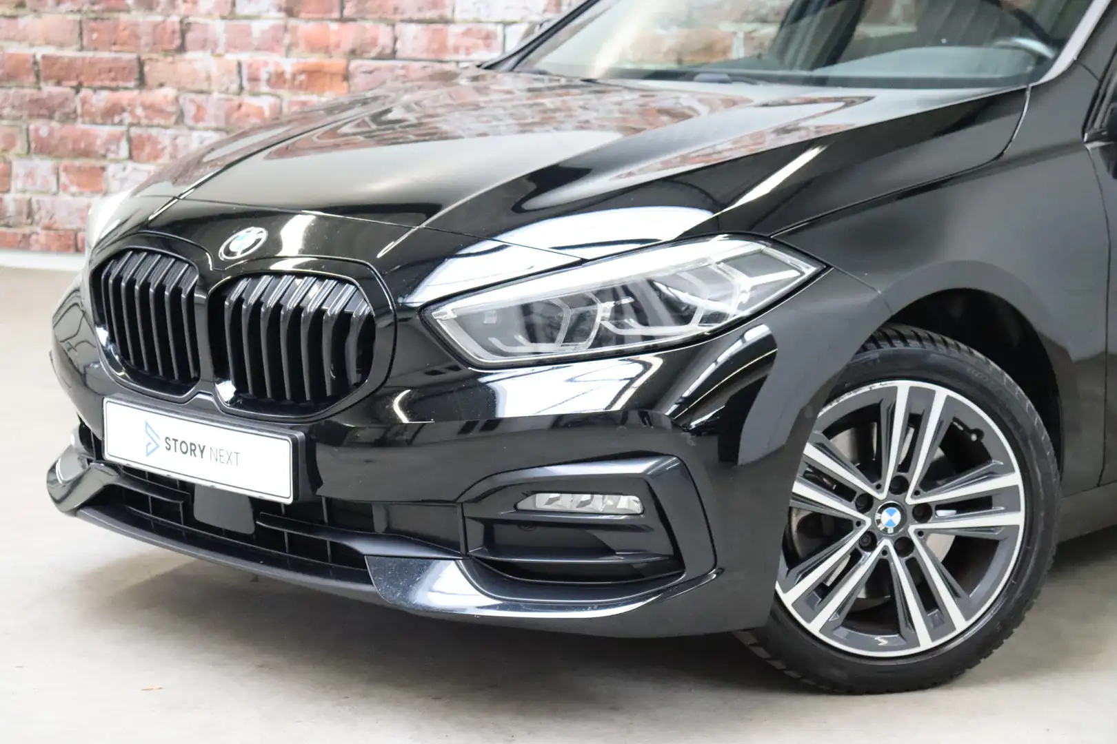 BMW 118 1 Serie 118i High Executive Sport Line Automaat / Noir - 2