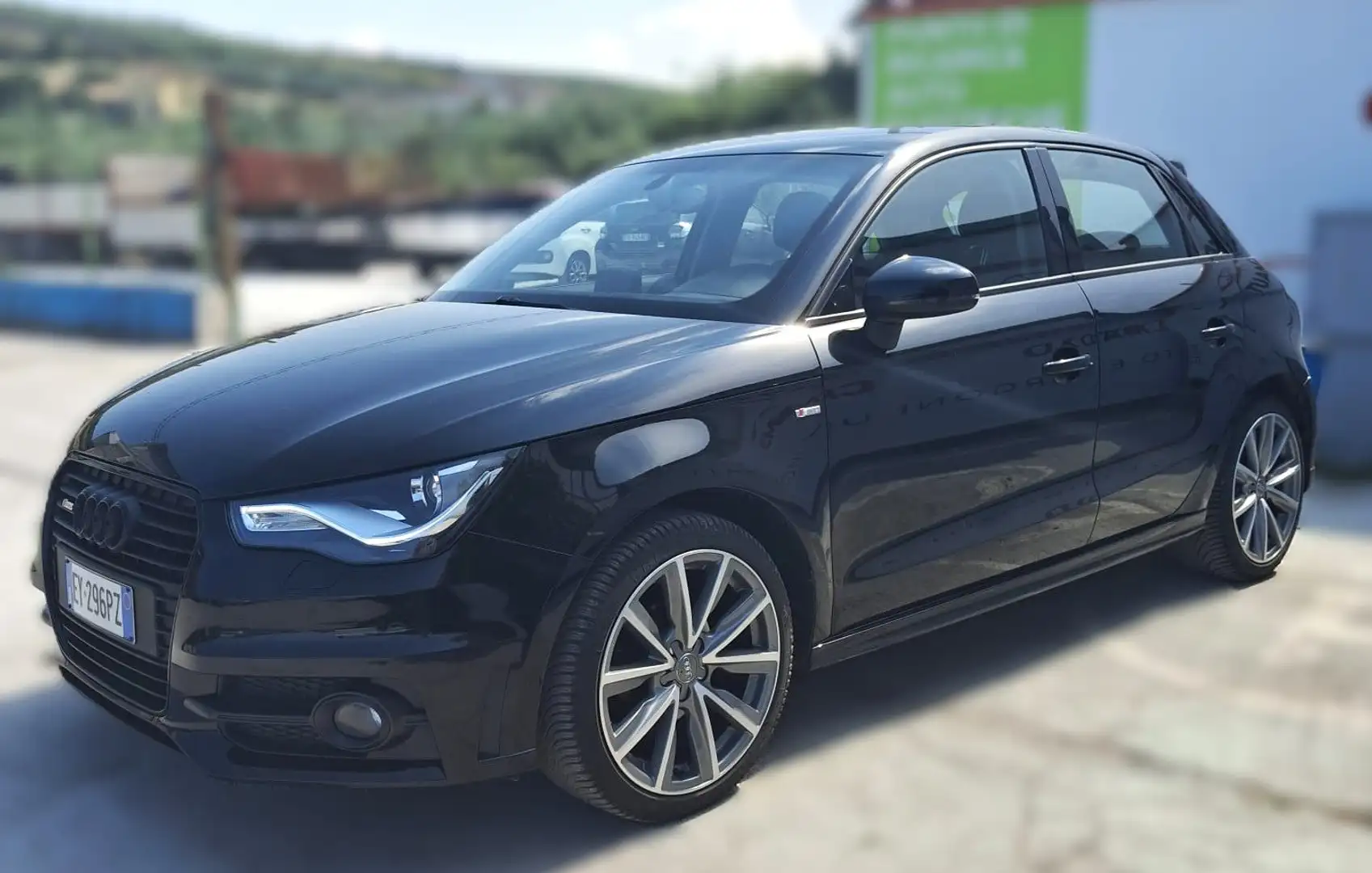 Audi A1 A1 I 2010 Sportback Sportback 1.6 tdi S Line 90cv Zwart - 1