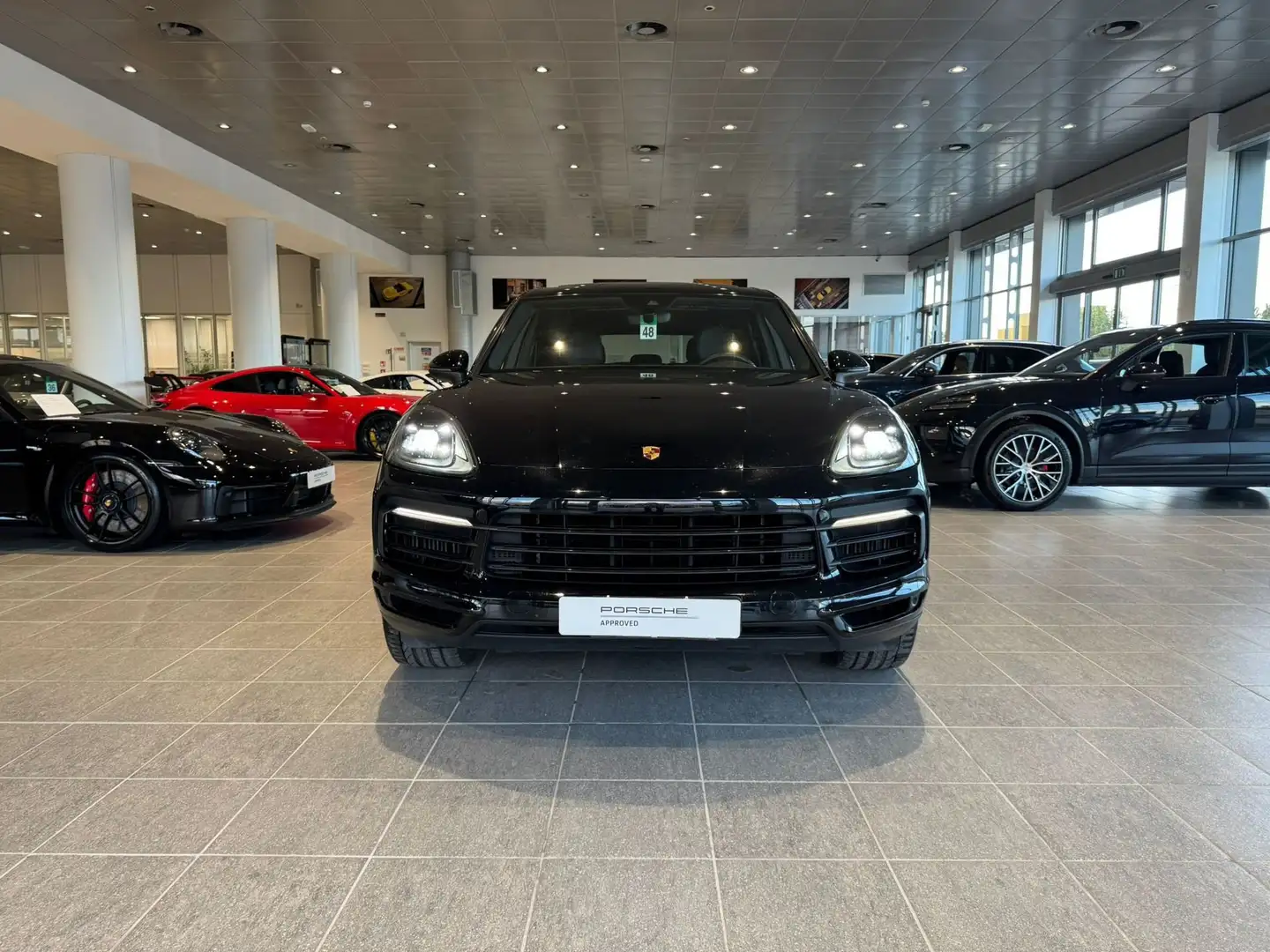 Porsche Cayenne Cayenne 3.0 V6 Zwart - 2
