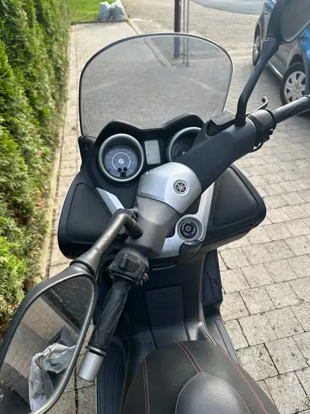 Yamaha XMAX 125 - foto 5
