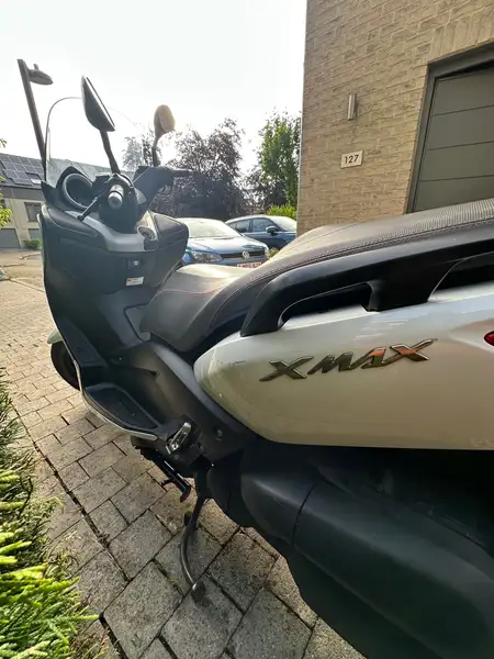 Yamaha XMAX 125 - foto 6