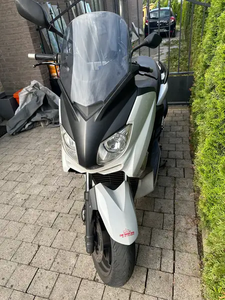 Yamaha XMAX 125 - foto 3
