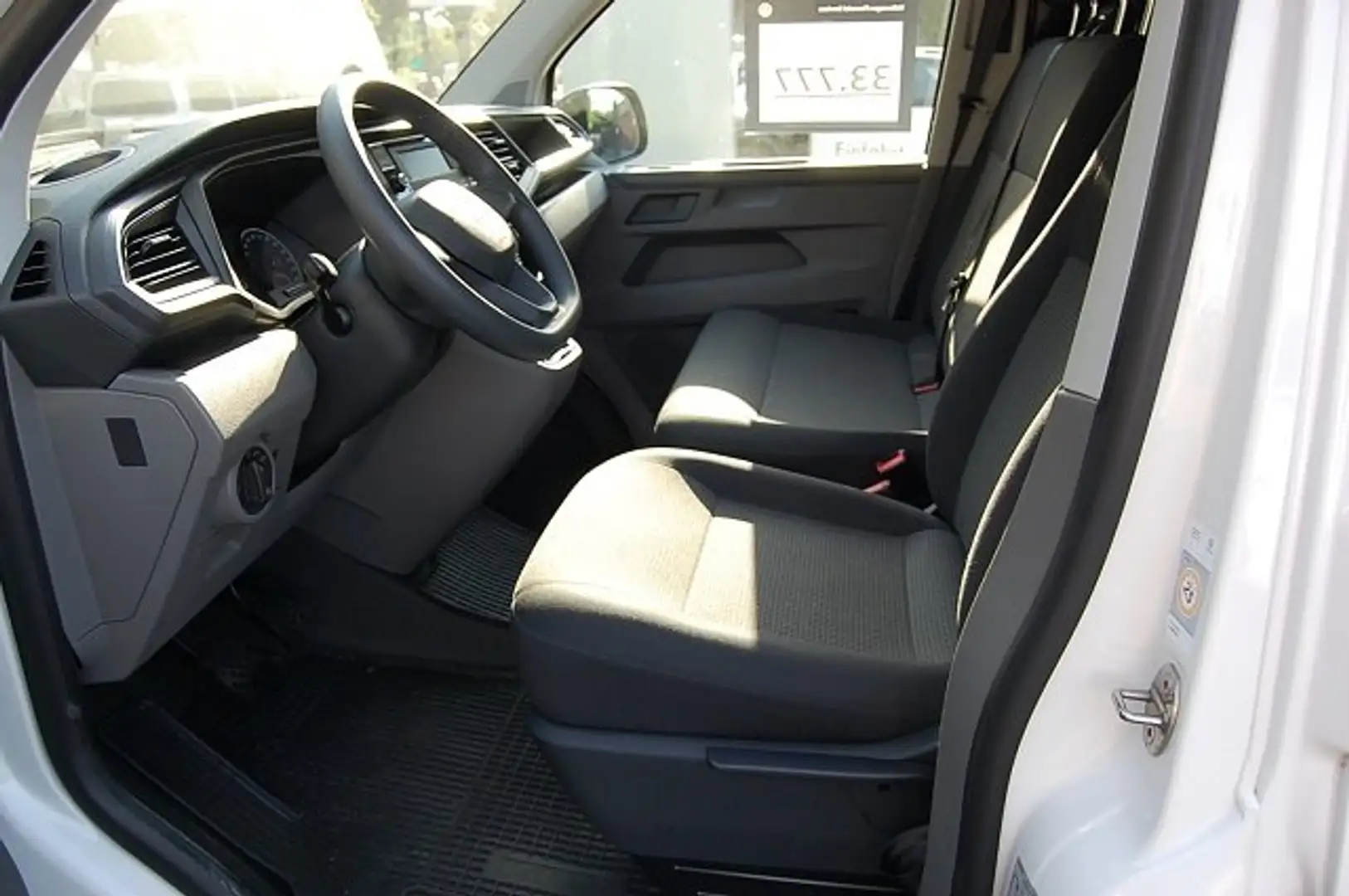 Volkswagen T6.1 Kasten KR GJR Bluetooth Klima PDC Weiß - 2