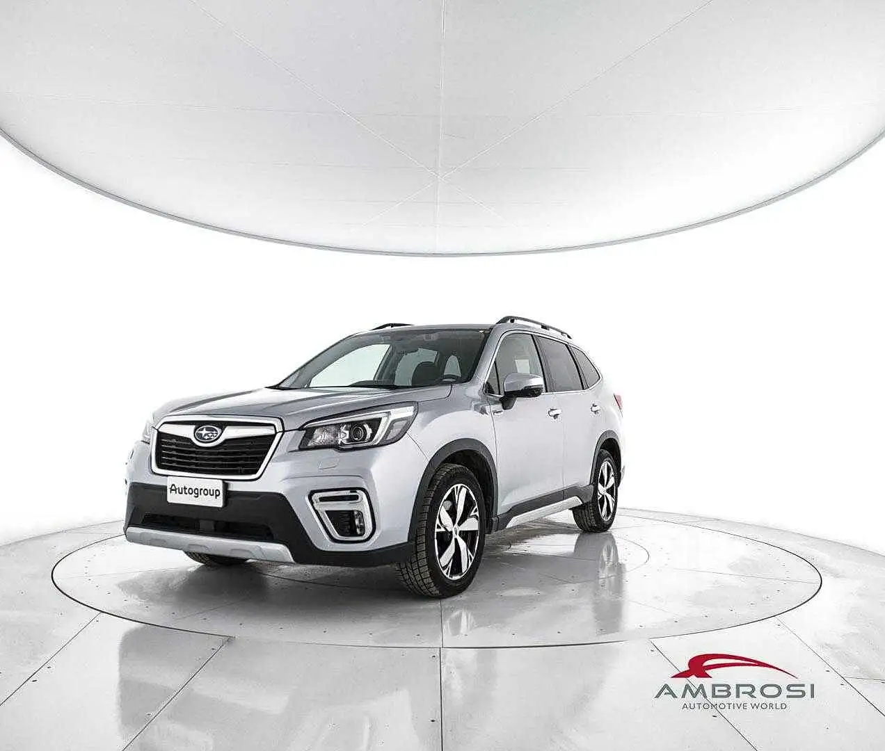 Subaru Forester 2.0i e-boxer Premium lineartronic Argento - 1