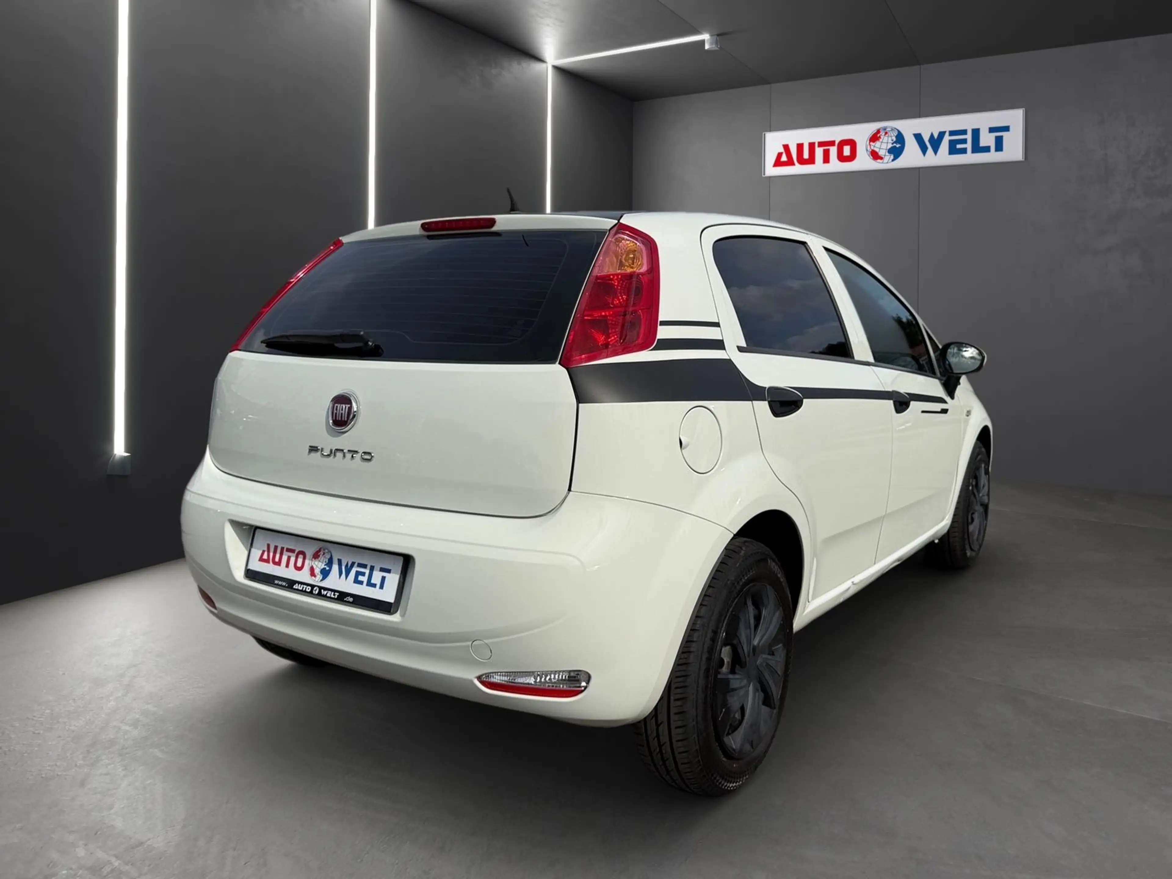 Fiat Punto 1.2 Young Klima Tagfahrlicht — photo 4