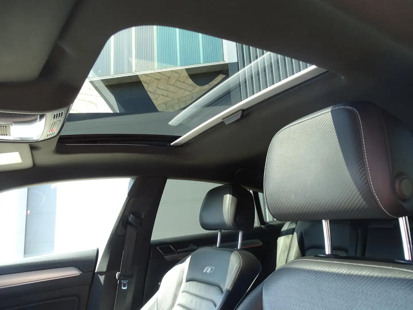 Volkswagen Arteon 2.0 TSI Business R Automaat|Panoramadak|Camera|Nav Jaune - 2