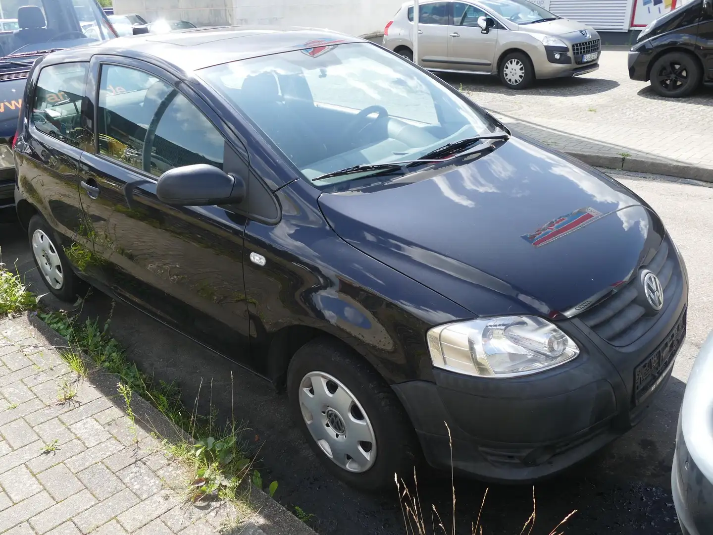 Volkswagen Fox Fox 1.2 Schiebedach HU/AU 08/2026 Radio CD Isofix Schwarz - 2