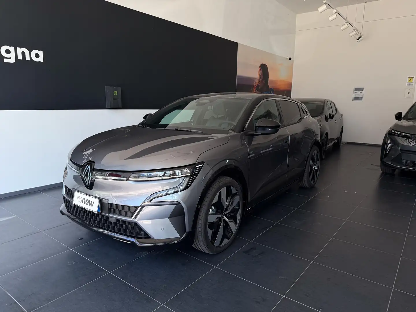 Renault Megane e-tech techno ev60 220cv ac7 Grigio - 2