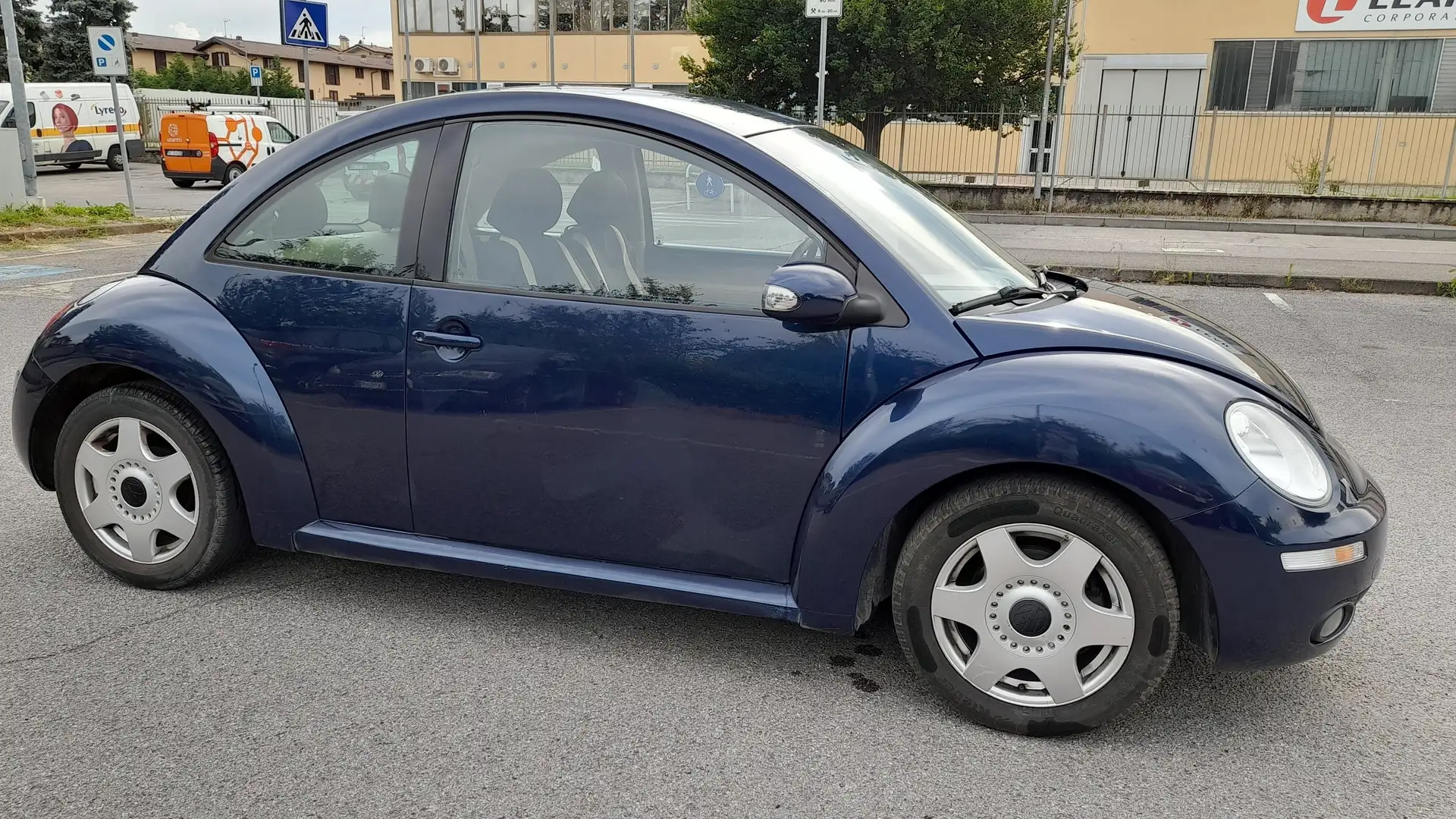 Volkswagen New Beetle New Beetle 1.6 102cv FL Albastru - 1