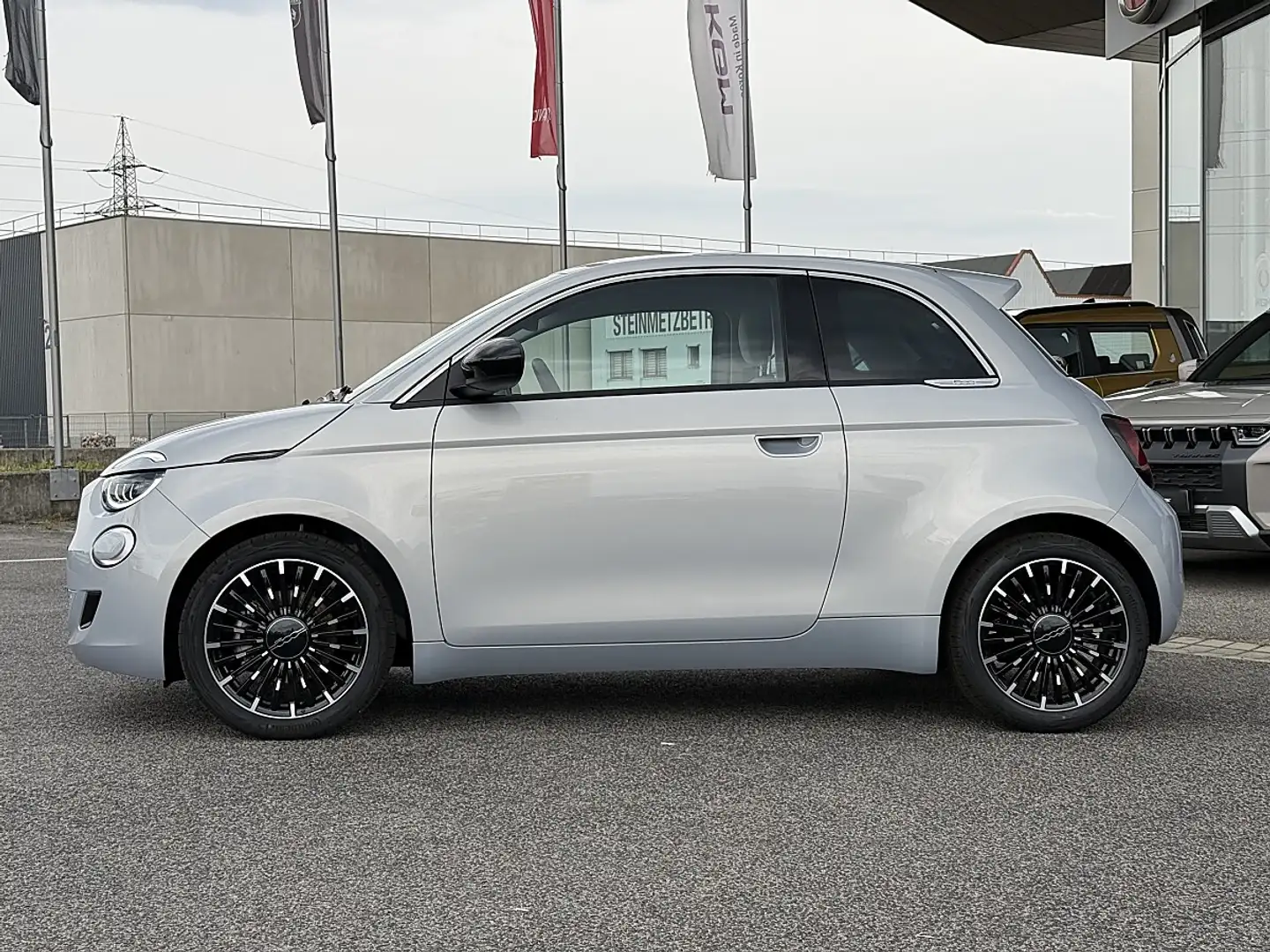 Fiat 500 Hatchback Hybrid Icon Blau - 2