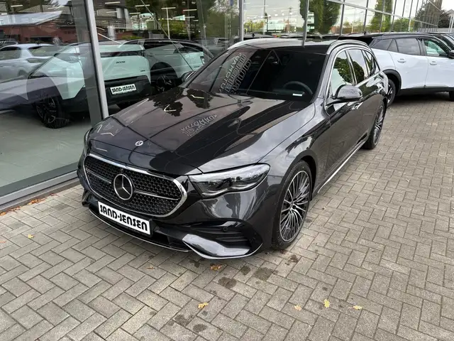 Mercedes-Benz E 220 d T-Modell AMG Line Adv+ 20" Fahrass+ AHK