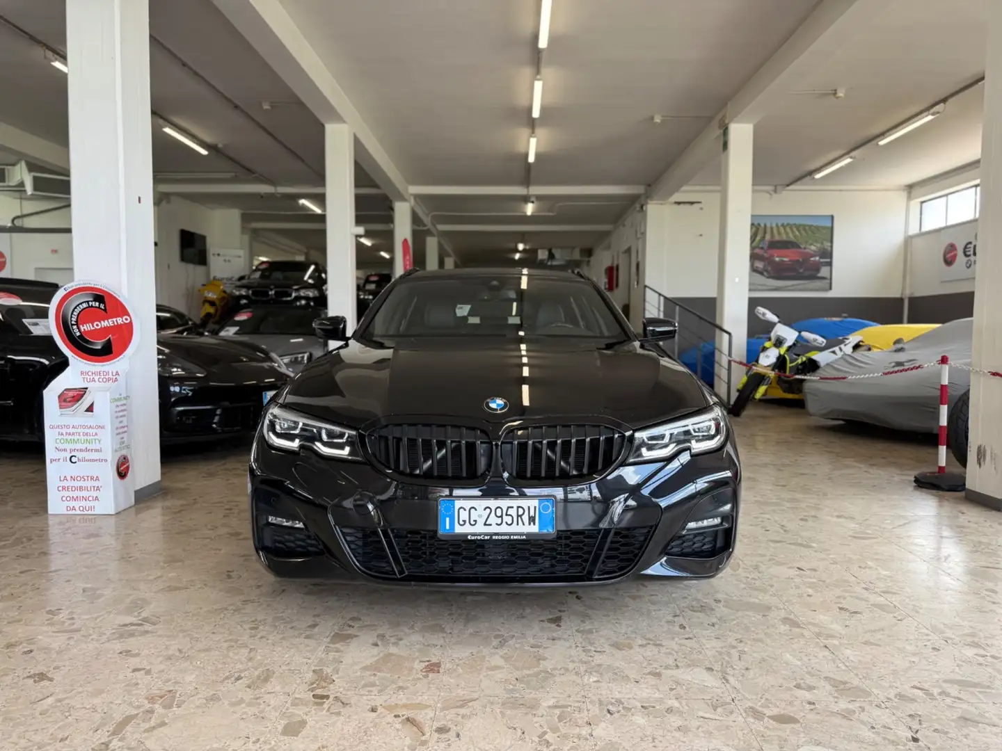 BMW 320 320d 48V Touring Msport Noir - 2