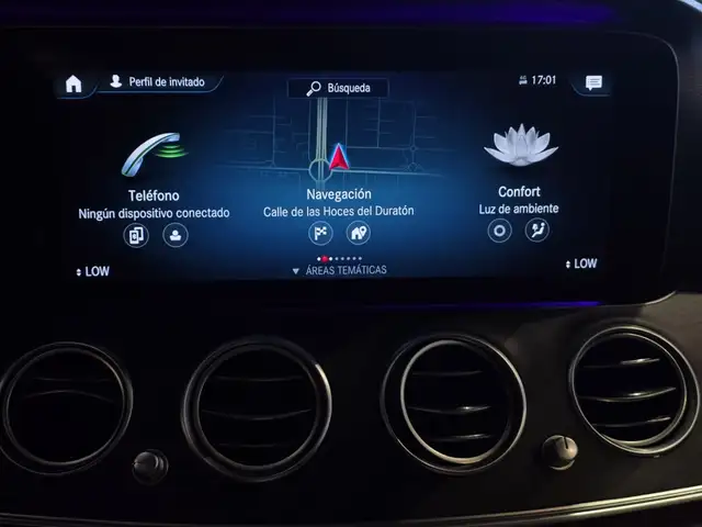 Mercedes-Benz E-Class view 28