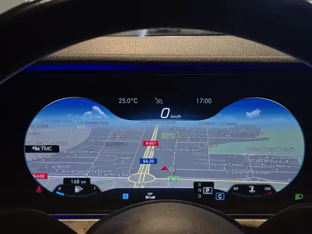Mercedes-Benz E-Class view 27