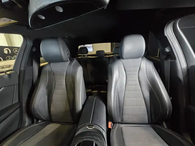 Mercedes-Benz E-Class view 19