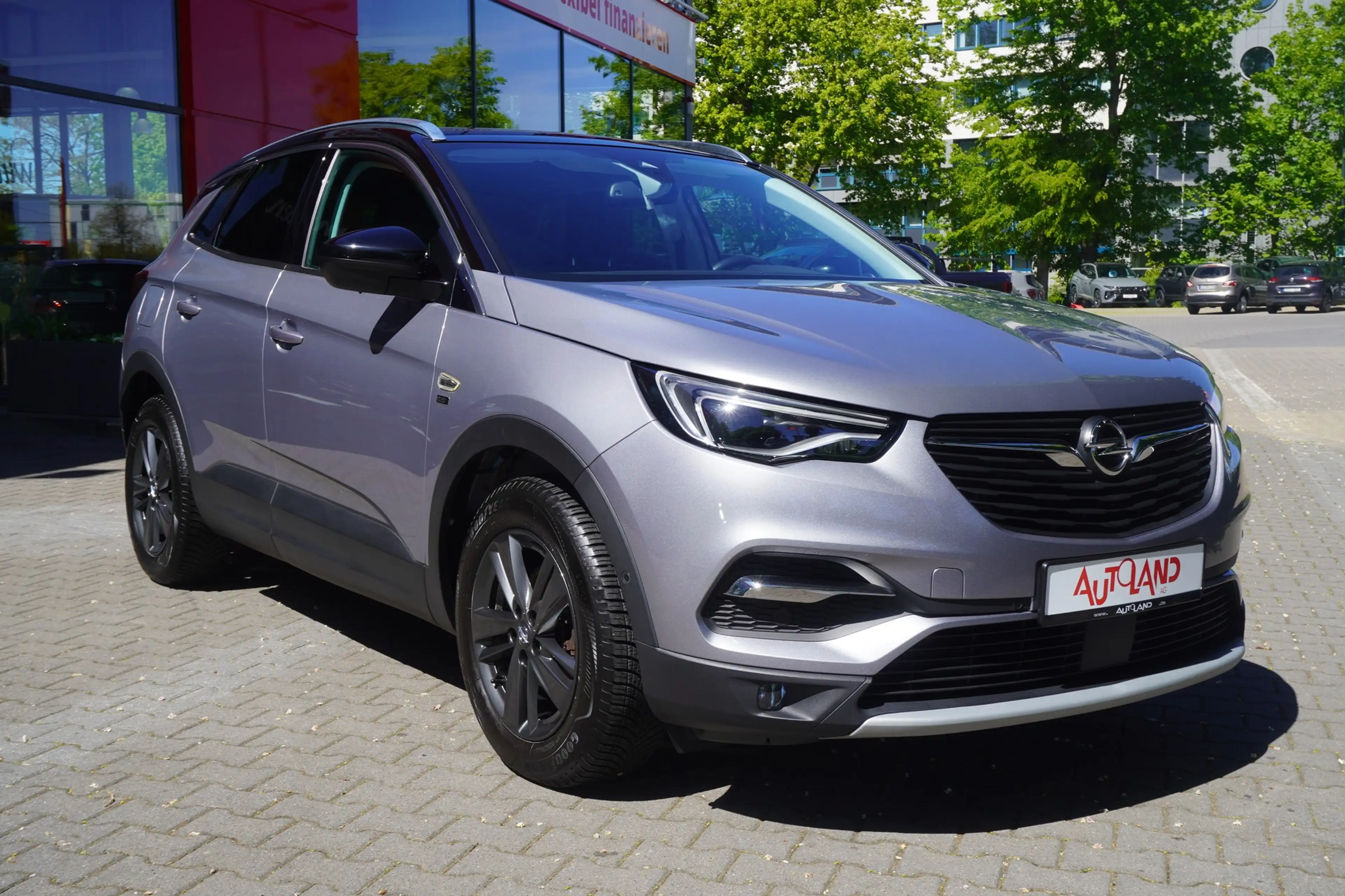 Opel Grandland 1.2 Elegance LED Navi Totwinkel Kamera — photo 4