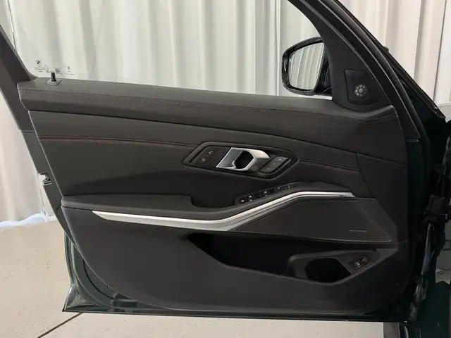 BMW M3 CS Touring *Individual british racing green* Ansicht 20