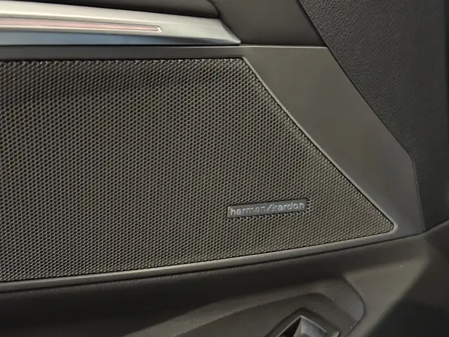 BMW M3 CS Touring *Individual british racing green* Ansicht 21