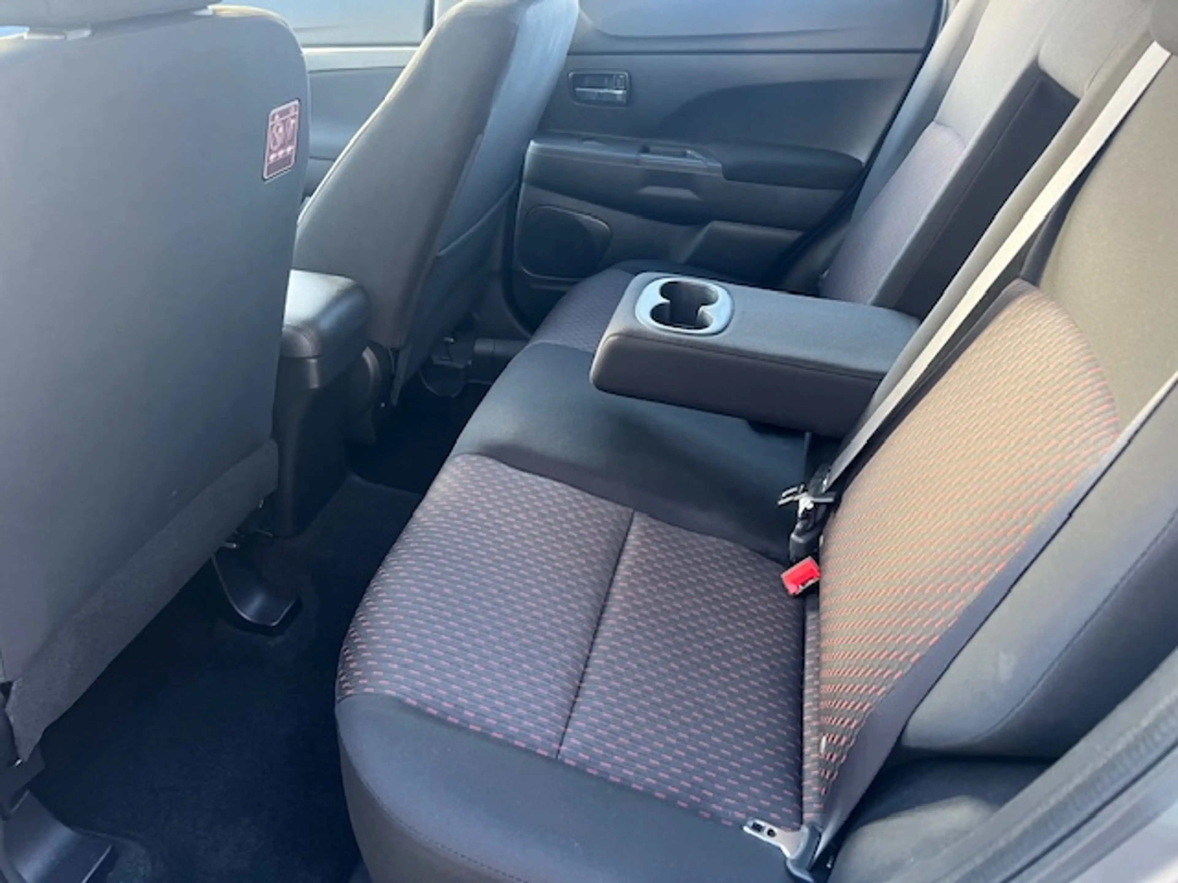 Mitsubishi ASX ASX 1,6 MIVEC 2WD Inform Plus — photo 10