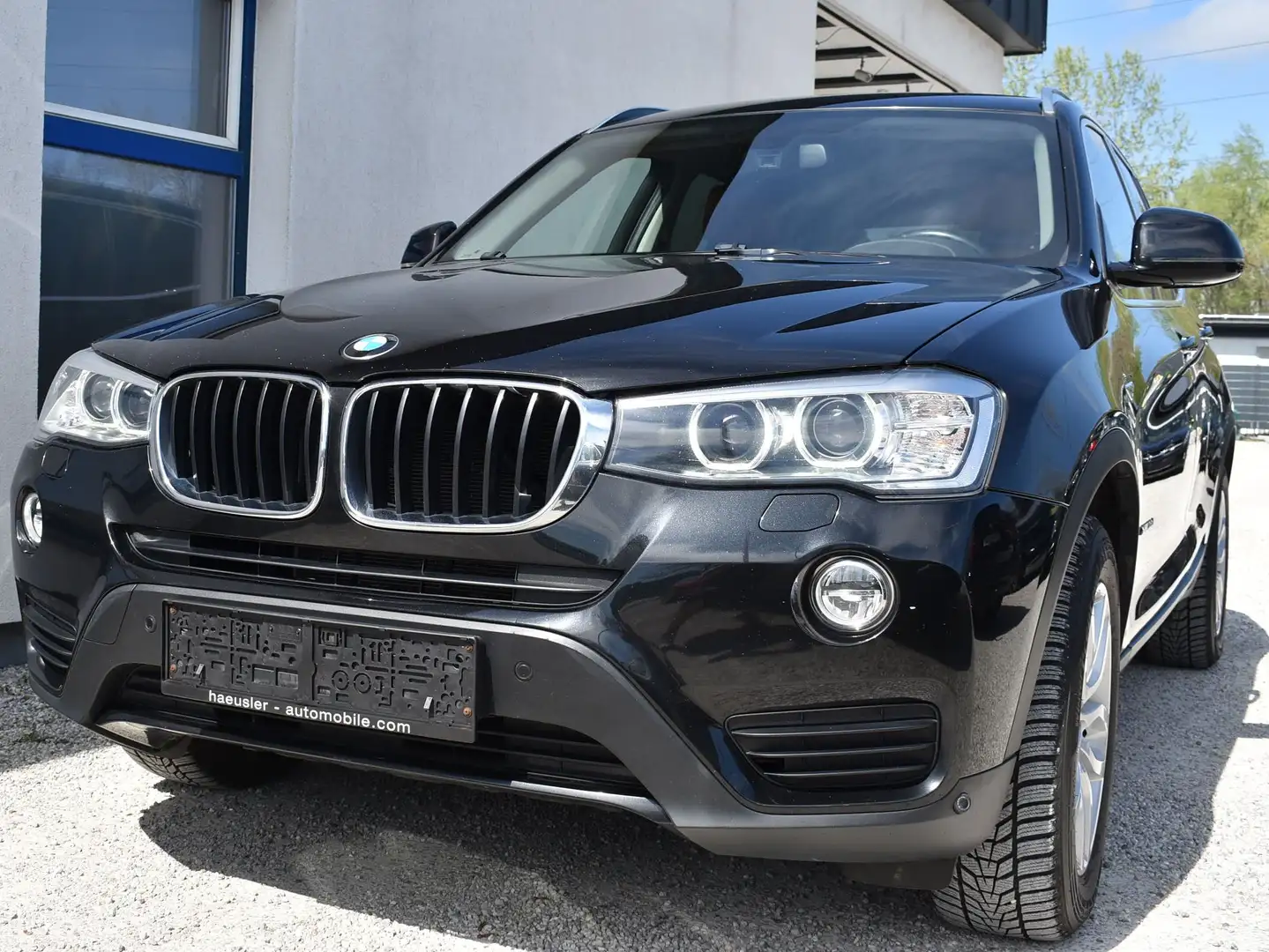 BMW X3 xDrive 20d Österreich-Paket Aut. Schwarz - 1