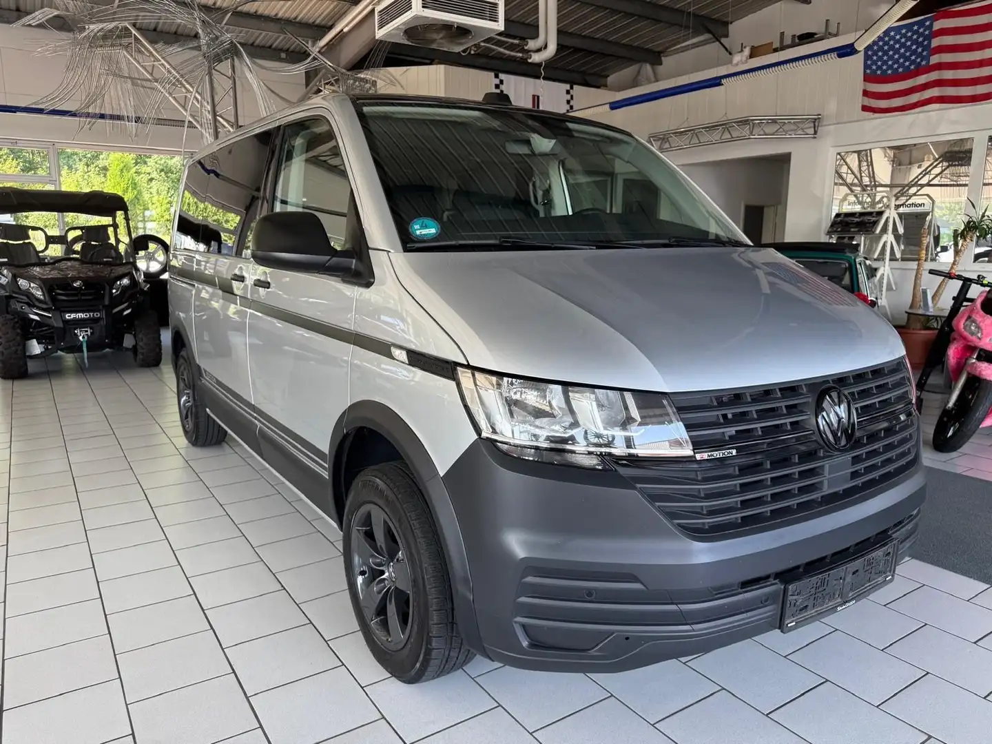 Volkswagen T6 Transporter T6.1 Transporter 4MOTION 7 Sitzer Automatik Silber - 2