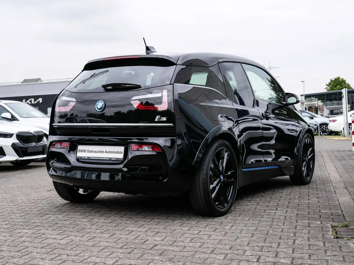 BMW i3 s 120 Schwarz - 2