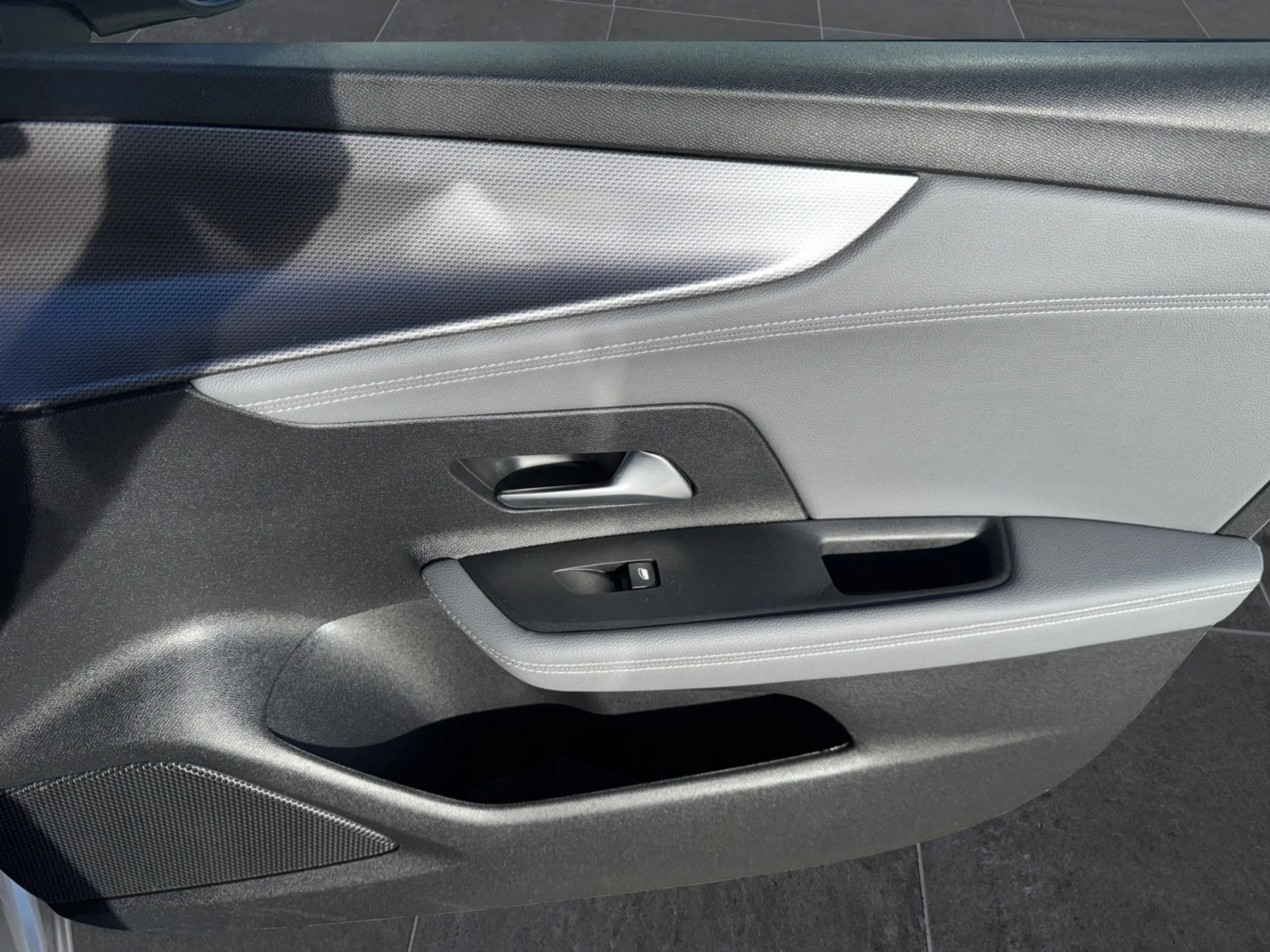 Opel Mokka Elegance 1.2Turbo *LED*Car Play*180°Kamera — photo 14