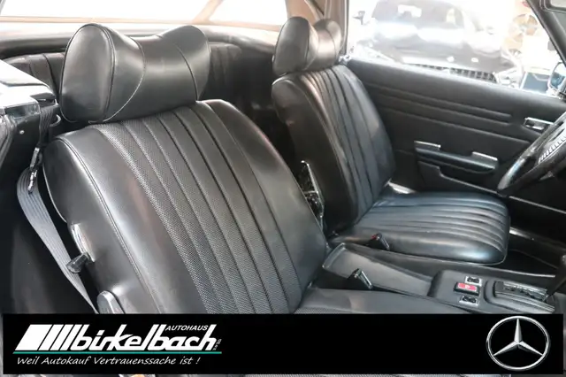 Mercedes-Benz SL view 9