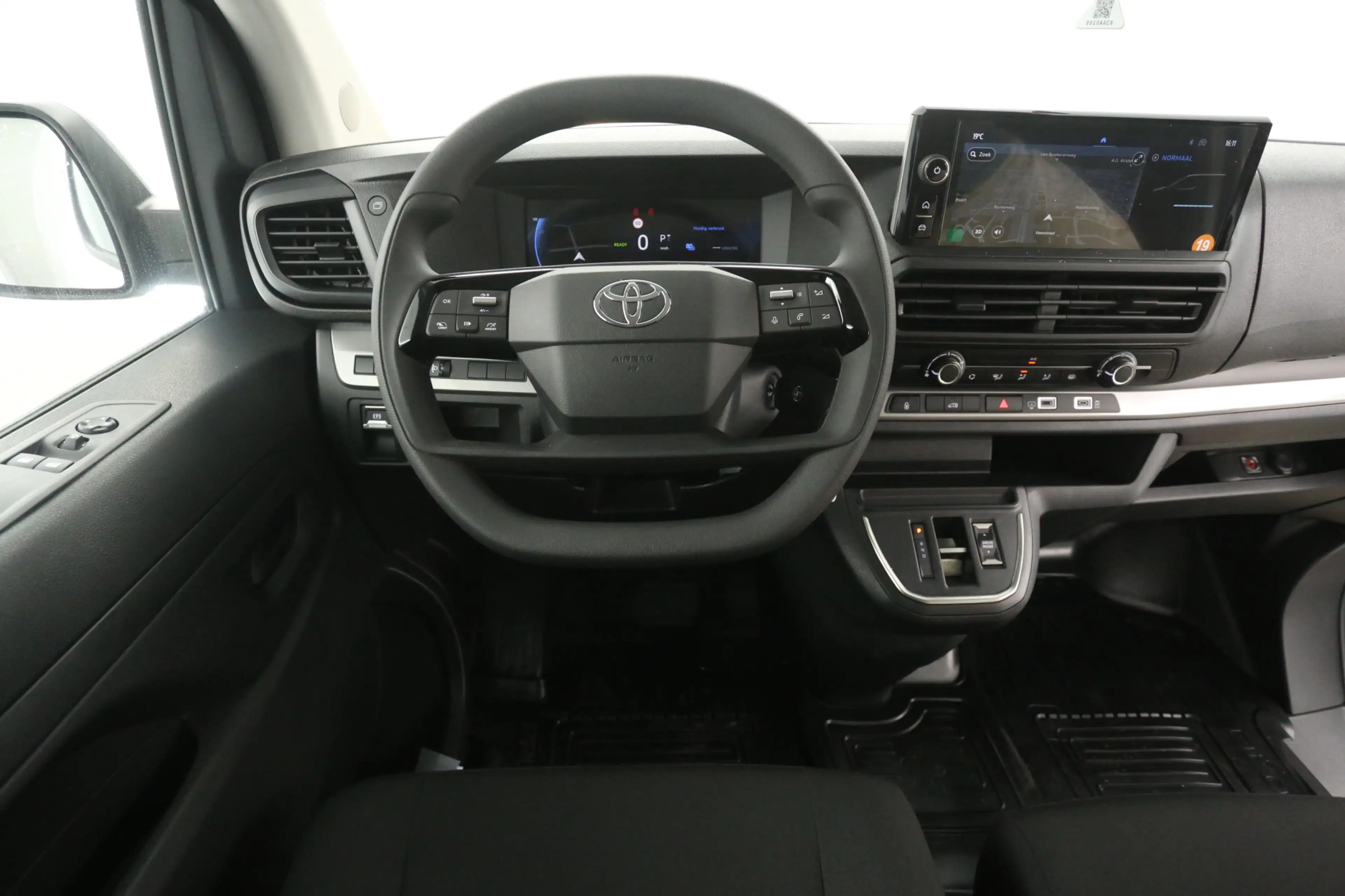 Opel Vivaro-e Toyota PROACE Electric Worker 75 kWh Long Range L2 — photo 2