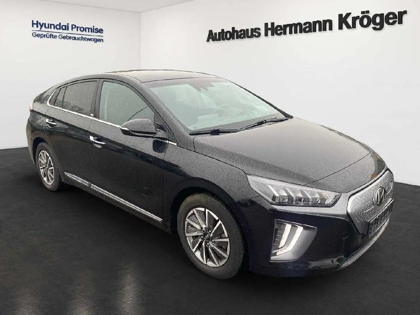 Hyundai IONIQ Style Elektro Schwarz - 2