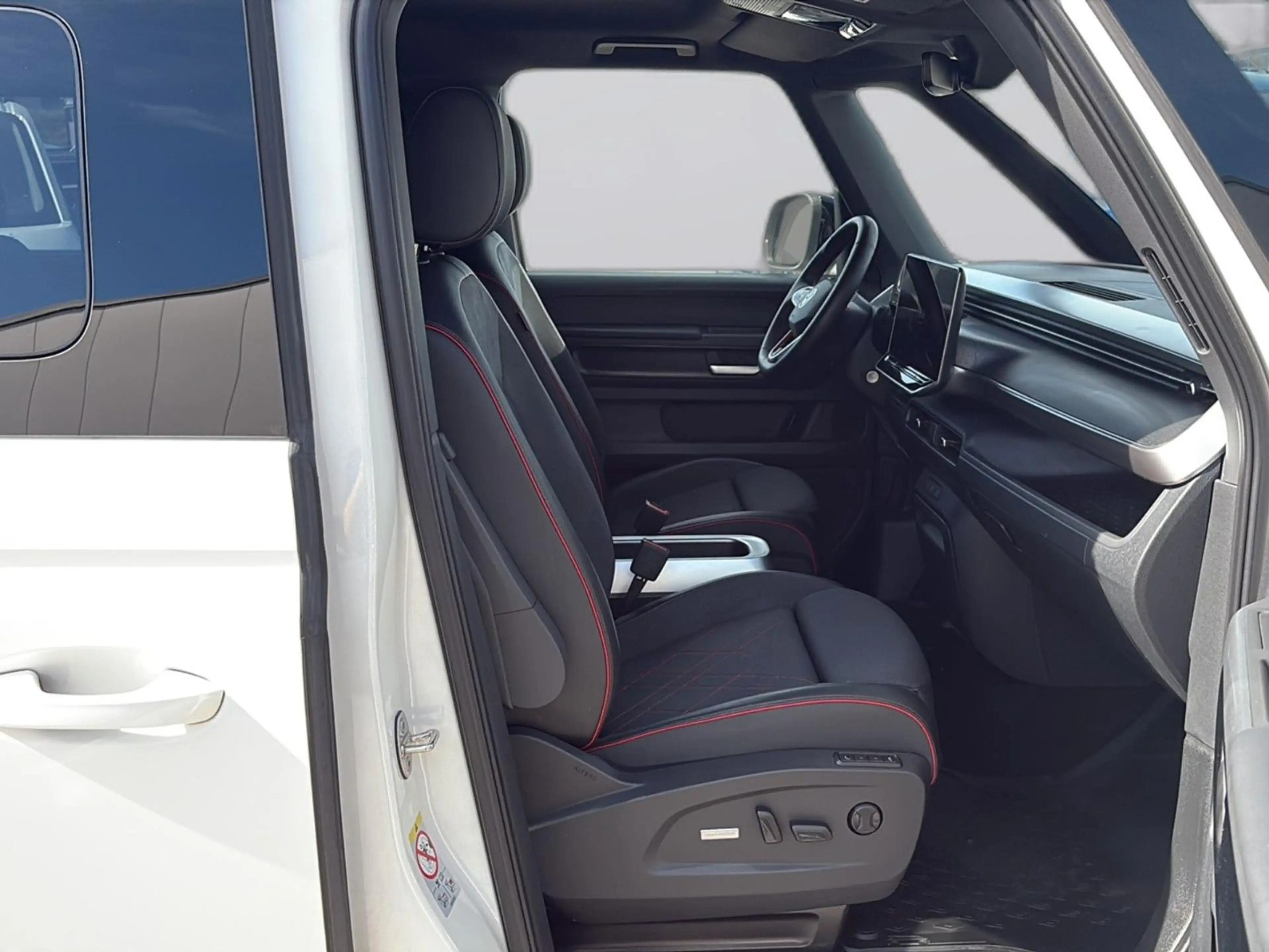 Volkswagen ID. Buzz GTX LR 4M ACC AHK H/K HuD KZU 360° WP — photo 10