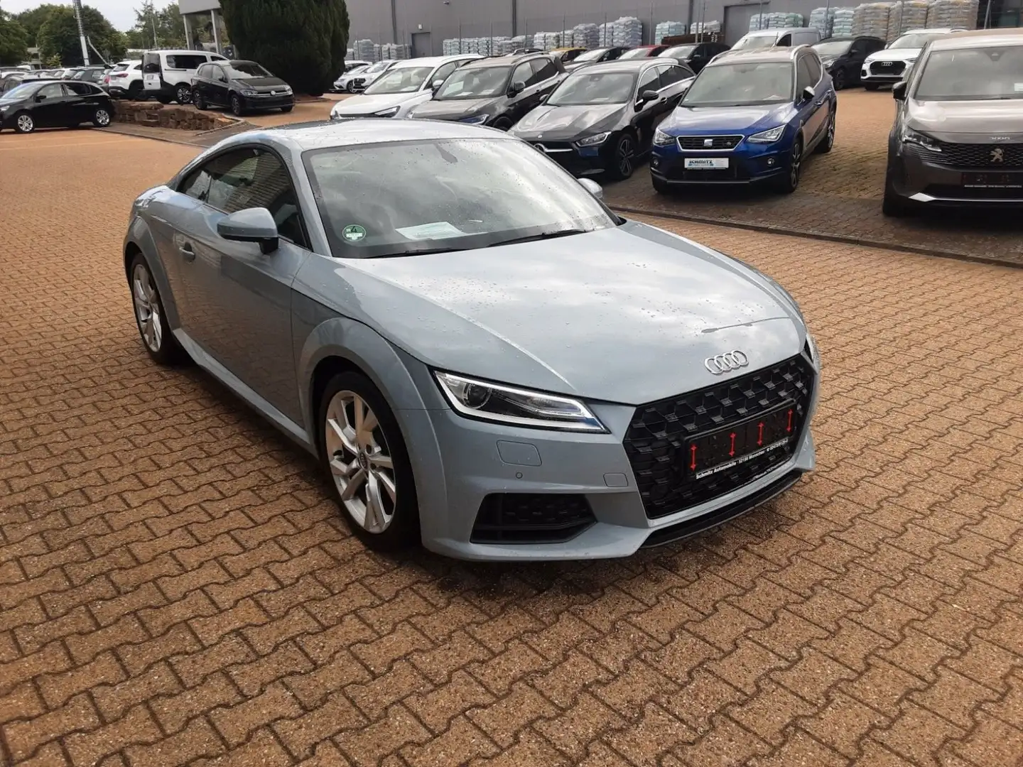 Audi TT Coupe 40 2.0 tfsi s-tronic 2020 197cv 18" Gris - 2